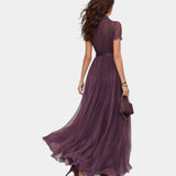 Tiphaine | Robe avec décolleté et finitions en dentelle de chiffon