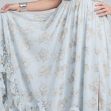 Alessia | Robe Maxi à Bretelles Halter en Fleurs Brodées