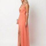 Tia | Robe Maxi Plissée à Décolleté V Profond