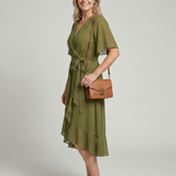 Keziah | Robe midi à manches courtes, drapé fluide