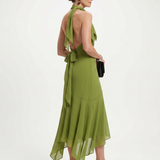 Winifred | Robe Midi Halter Drapée avec Découpe Frontale