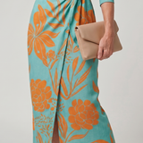 Leya | Robe midi à manches longues avec col et motif rayé