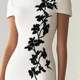 Audrey | Robe Midi à Imprimé Floral Chic avec Col Bateau
