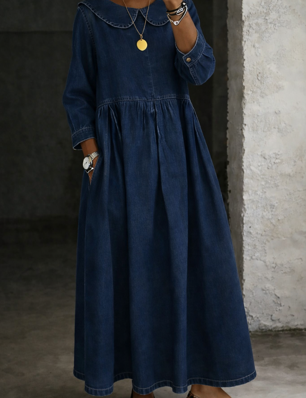 Clara™ | Robe en jean avec col Peter Pan