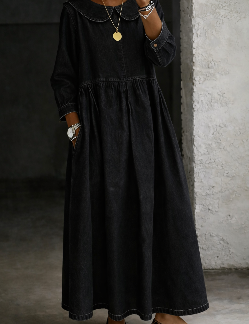 Clara™ | Robe en jean avec col Peter Pan