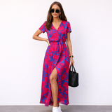 Sabrina™ | Robe élégante avec décolleté en V