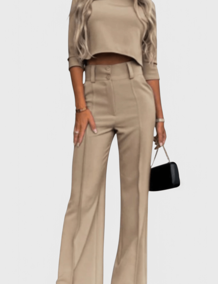 Cleo | Ensemble