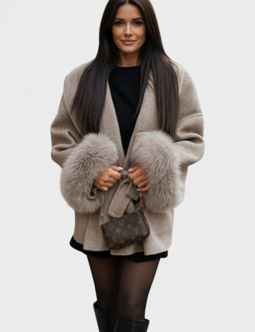 Dagmar™ | Manteau élégant avec fourrure écologique