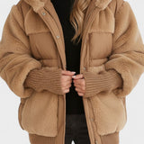 Lena™ | Manteau en plumes luxueux avec capuche