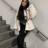 Mille™ | Élégant manteau en teddy au design nordique