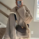 Mille™ | Élégant manteau en teddy au design nordique