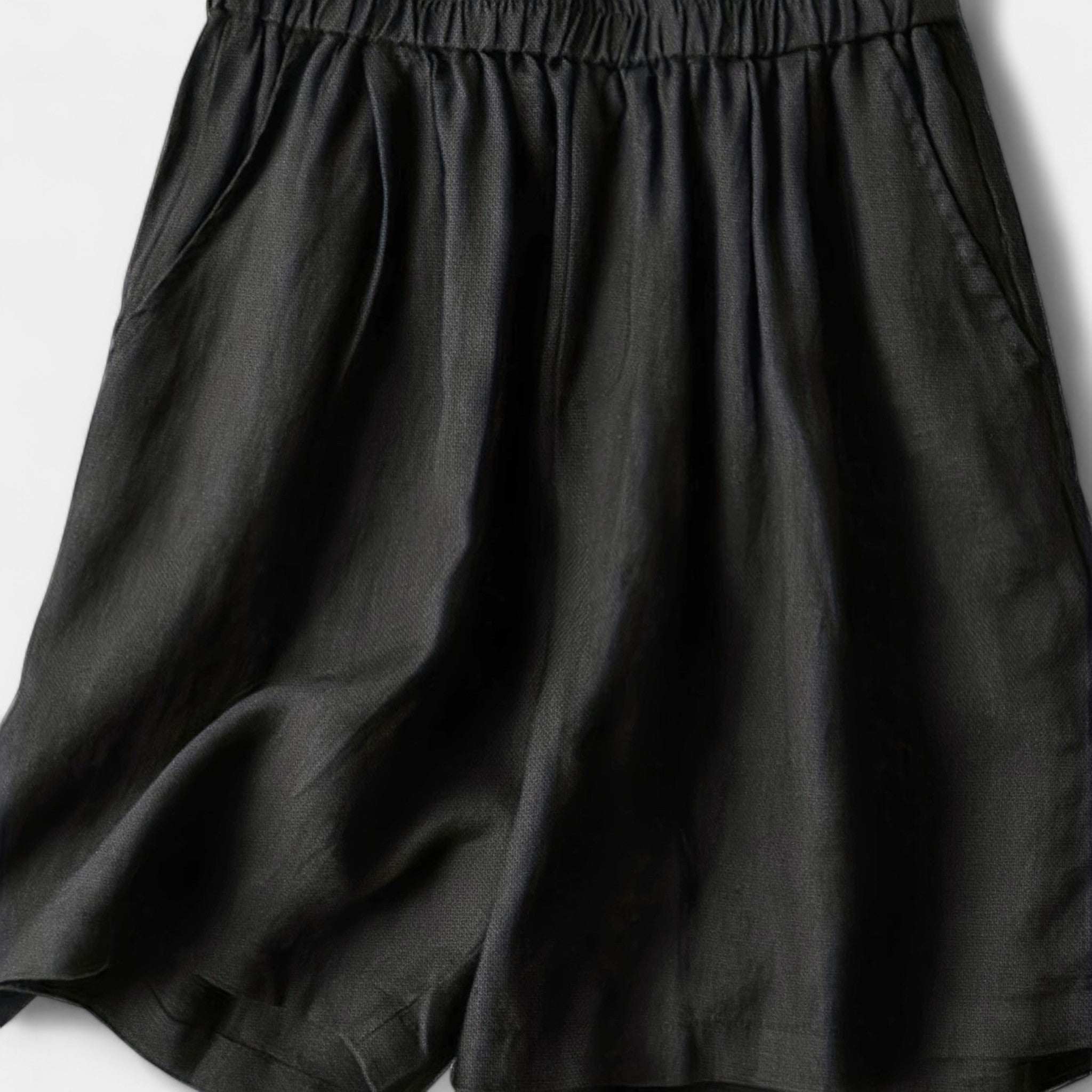Signe | Short