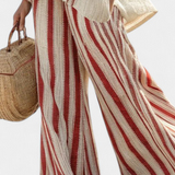 Mirella – top structuré rouge à rayures et pantalons larges